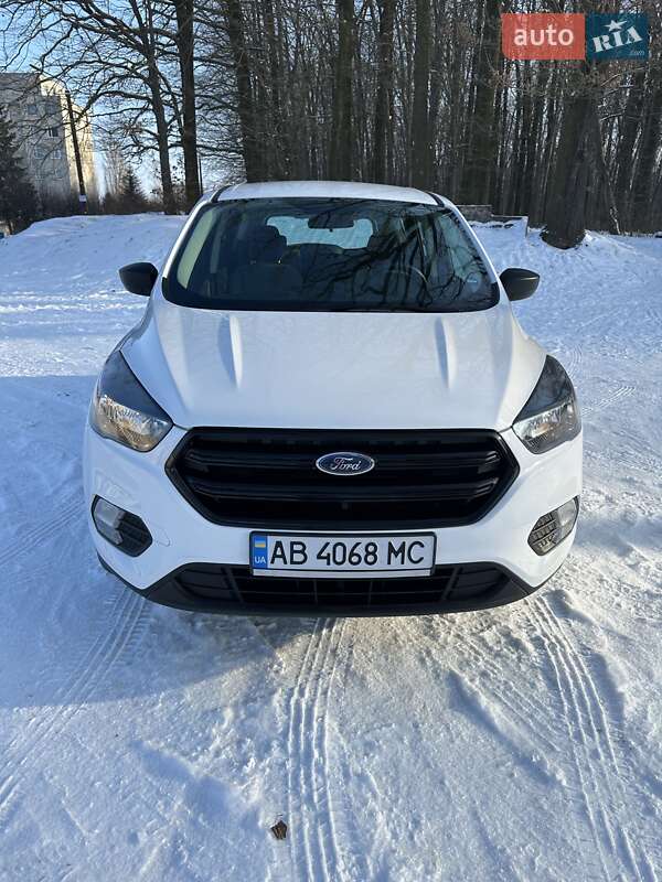 Позашляховик / Кросовер Ford Escape 2018 в Вінниці