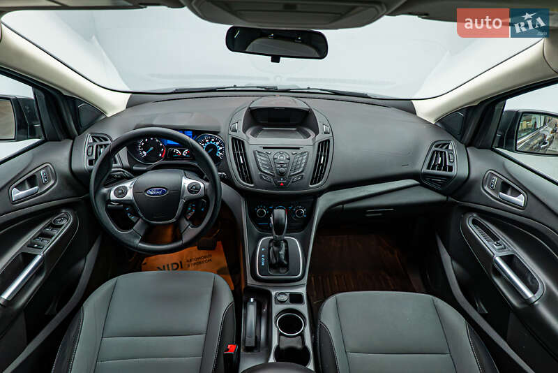 Позашляховик / Кросовер Ford Escape 2013 в Києві