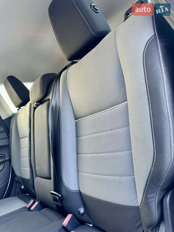 Позашляховик / Кросовер Ford Escape 2015 в Дрогобичі