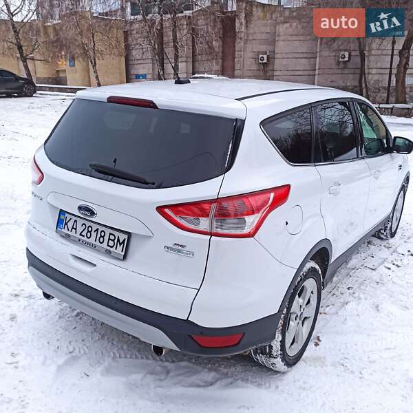 Внедорожник / Кроссовер Ford Escape 2012 в Каменском