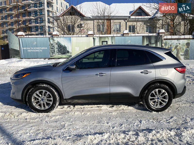 Внедорожник / Кроссовер Ford Escape 2021 в Львове