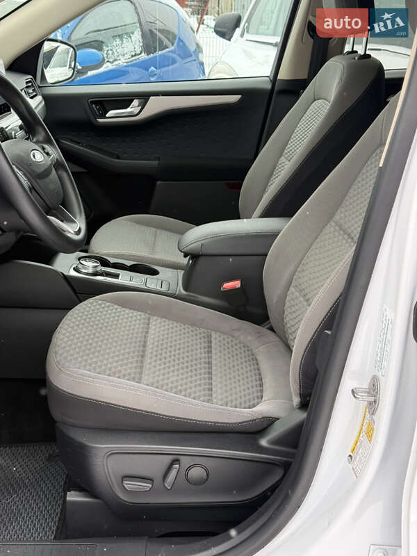 Внедорожник / Кроссовер Ford Escape 2019 в Запорожье фото 12 Внедорожник / Кроссовер Ford Escape 2019 в Запорожье