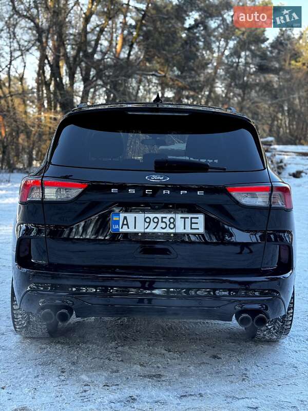 Внедорожник / Кроссовер Ford Escape 2020 в Барышевке