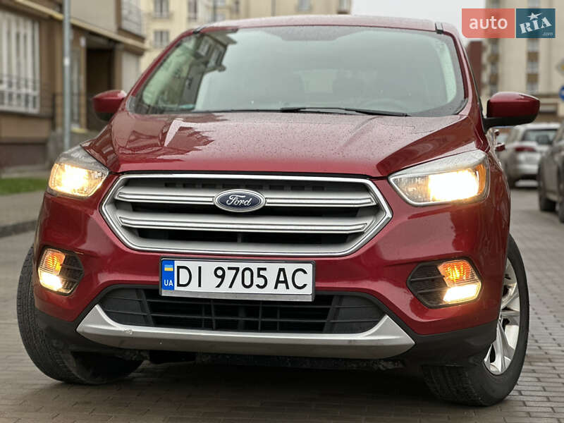 Позашляховик / Кросовер Ford Escape 2016 в Львові фото 2 Позашляховик / Кросовер Ford Escape 2016 в Львові