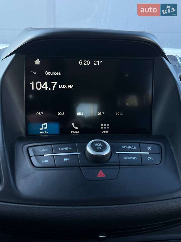 Позашляховик / Кросовер Ford Escape 2019 в Львові