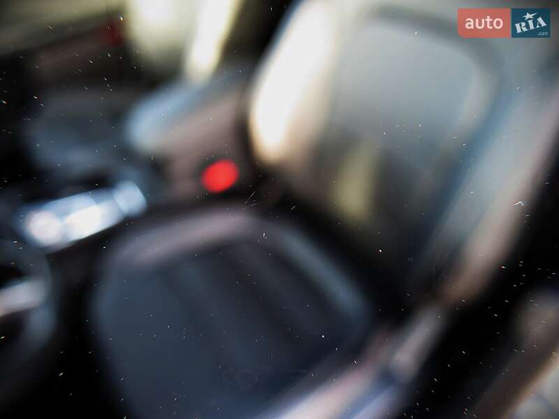 Позашляховик / Кросовер Ford Escape 2020 в Черкасах