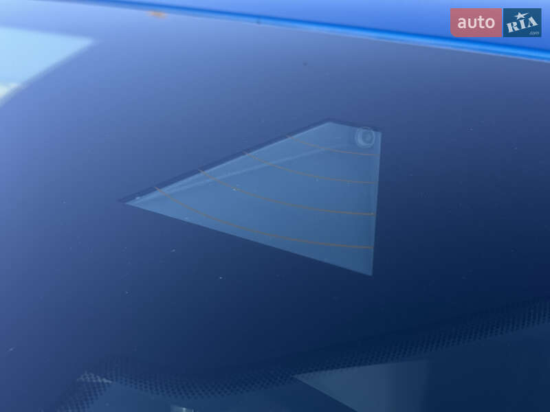 Позашляховик / Кросовер Ford Escape 2020 в Львові