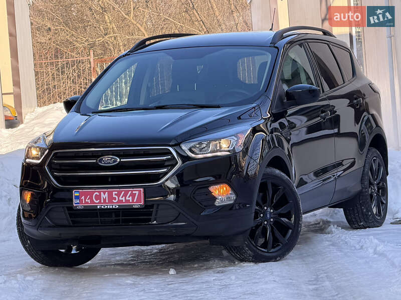 Позашляховик / Кросовер Ford Escape 2018 в Дрогобичі