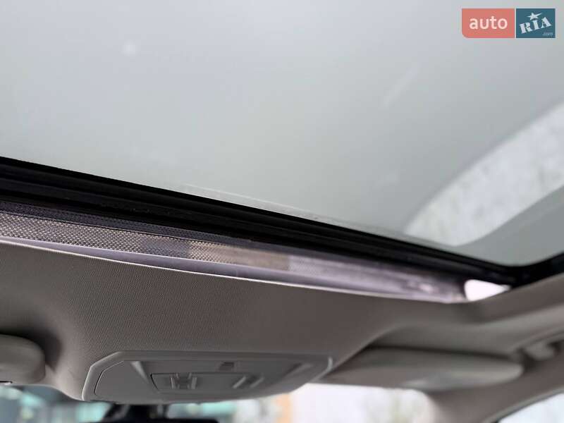 Внедорожник / Кроссовер Ford Escape 2018 в Хмельницком