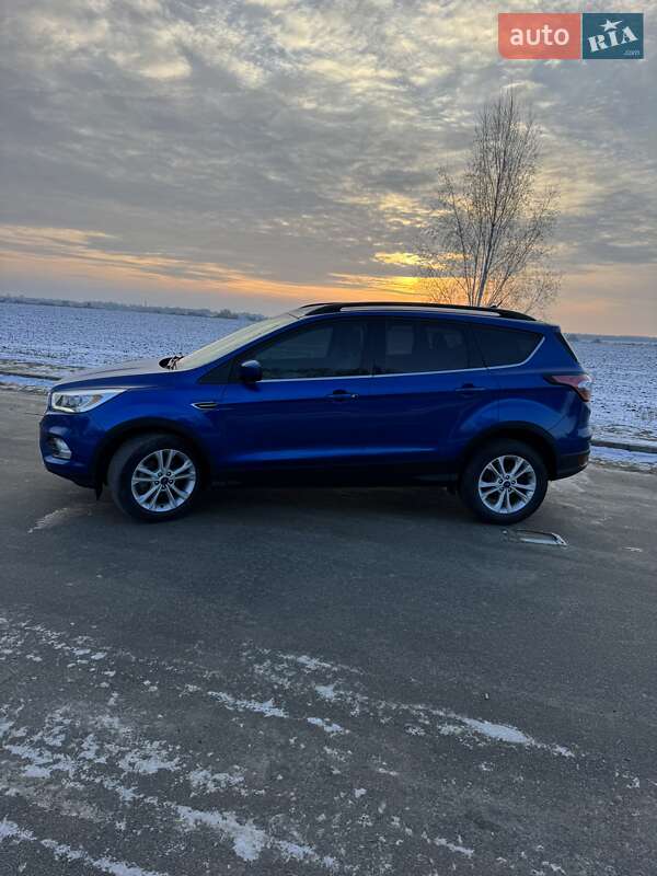 Внедорожник / Кроссовер Ford Escape 2018 в Сумах фото 2 Внедорожник / Кроссовер Ford Escape 2018 в Сумах