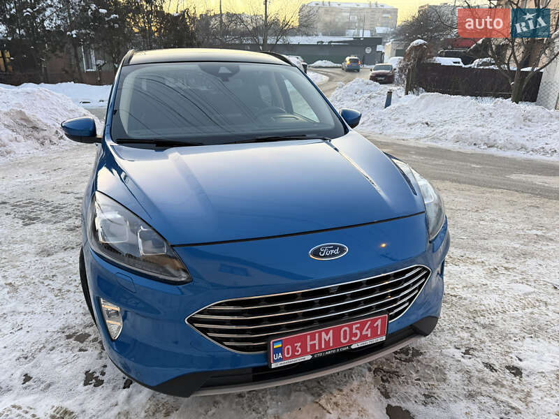 Позашляховик / Кросовер Ford Escape 2020 в Рівному