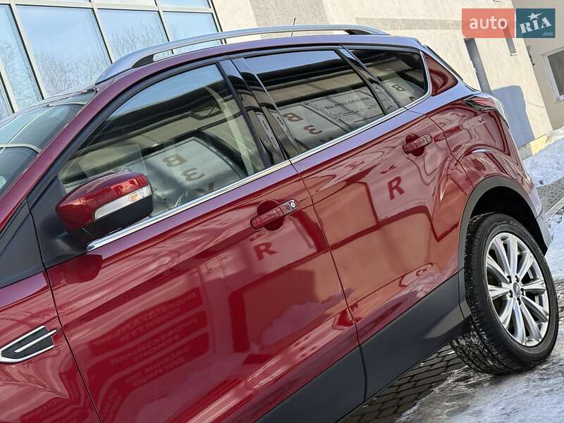 Позашляховик / Кросовер Ford Escape 2019 в Дрогобичі