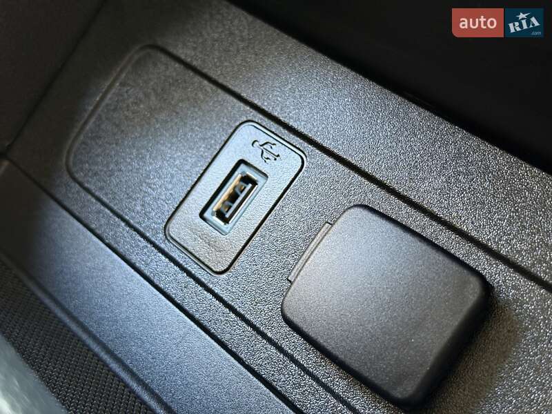 Позашляховик / Кросовер Ford Escape 2019 в Дрогобичі