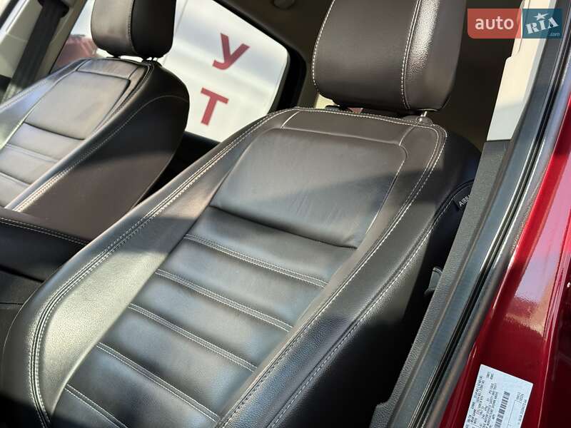 Позашляховик / Кросовер Ford Escape 2019 в Дрогобичі