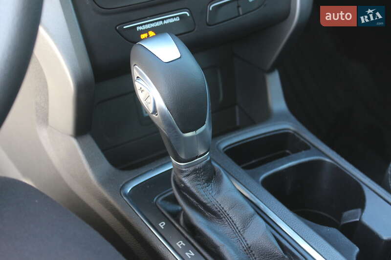 Позашляховик / Кросовер Ford Escape 2018 в Дніпрі