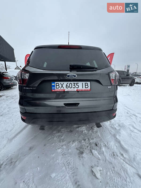 Внедорожник / Кроссовер Ford Escape 2016 в Остроге фото 14 Внедорожник / Кроссовер Ford Escape 2016 в Остроге