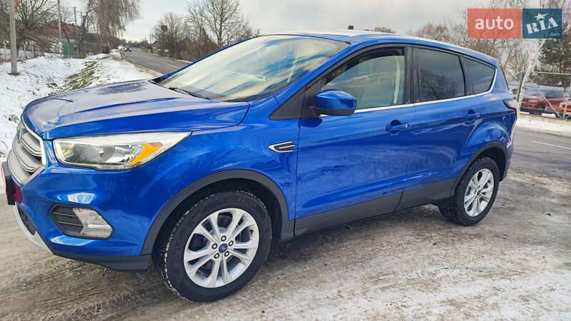 Позашляховик / Кросовер Ford Escape 2017 в Дубні фото 5 Позашляховик / Кросовер Ford Escape 2017 в Дубні