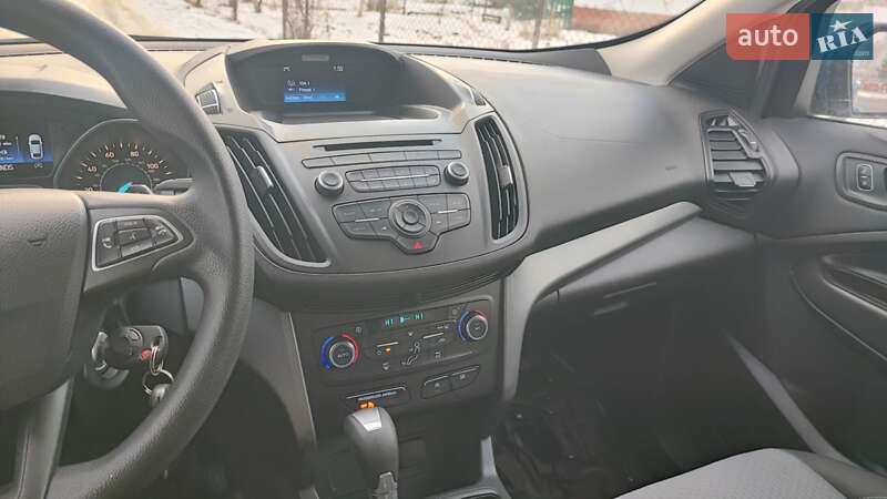 Позашляховик / Кросовер Ford Escape 2017 в Дубні фото 14 Позашляховик / Кросовер Ford Escape 2017 в Дубні