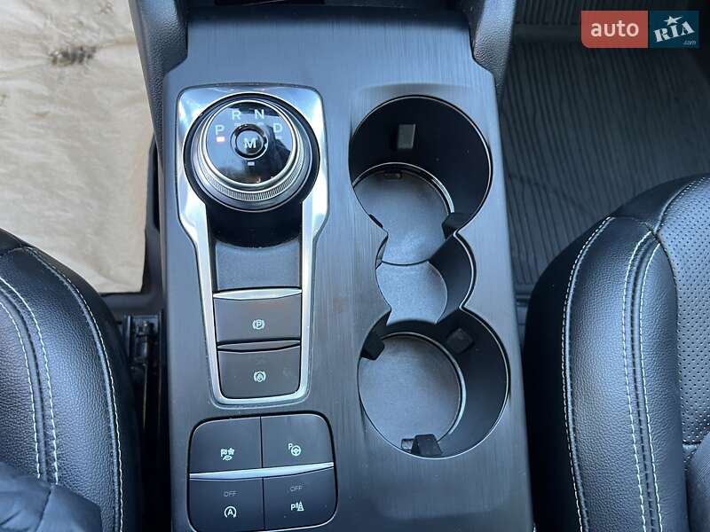 Внедорожник / Кроссовер Ford Escape 2020 в Днепре фото 58 Внедорожник / Кроссовер Ford Escape 2020 в Днепре