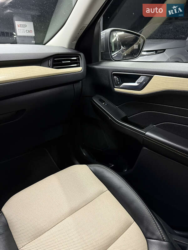 Позашляховик / Кросовер Ford Escape 2022 в Одесі