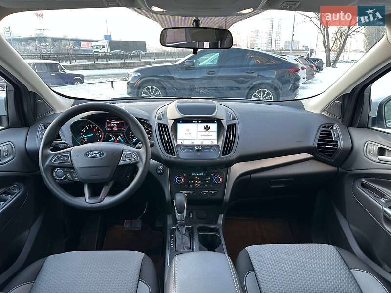 Внедорожник / Кроссовер Ford Escape 2019 в Киеве фото 18 Внедорожник / Кроссовер Ford Escape 2019 в Киеве
