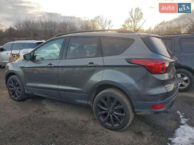 Внедорожник / Кроссовер Ford Escape 2019 в Полтаве фото 2 Внедорожник / Кроссовер Ford Escape 2019 в Полтаве