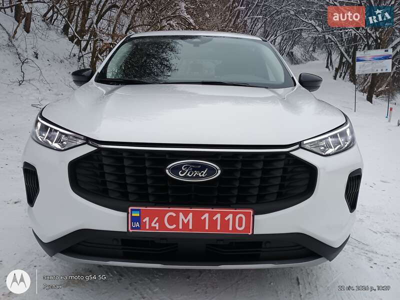 Внедорожник / Кроссовер Ford Escape 2023 в Хусте