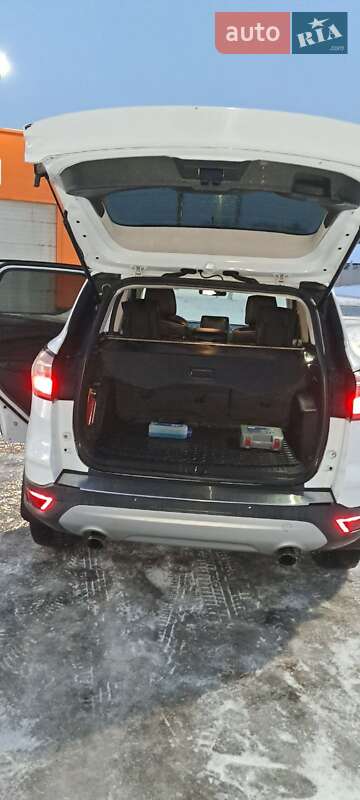 Внедорожник / Кроссовер Ford Escape 2017 в Харькове фото 16 Внедорожник / Кроссовер Ford Escape 2017 в Харькове