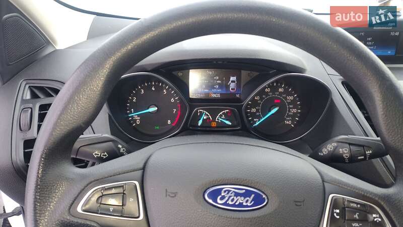 Позашляховик / Кросовер Ford Escape 2017 в Дубні фото 10 Позашляховик / Кросовер Ford Escape 2017 в Дубні