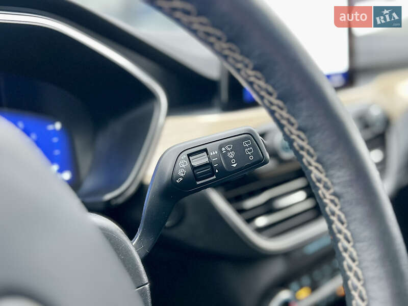 Позашляховик / Кросовер Ford Escape 2022 в Києві