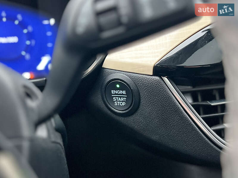 Позашляховик / Кросовер Ford Escape 2022 в Києві