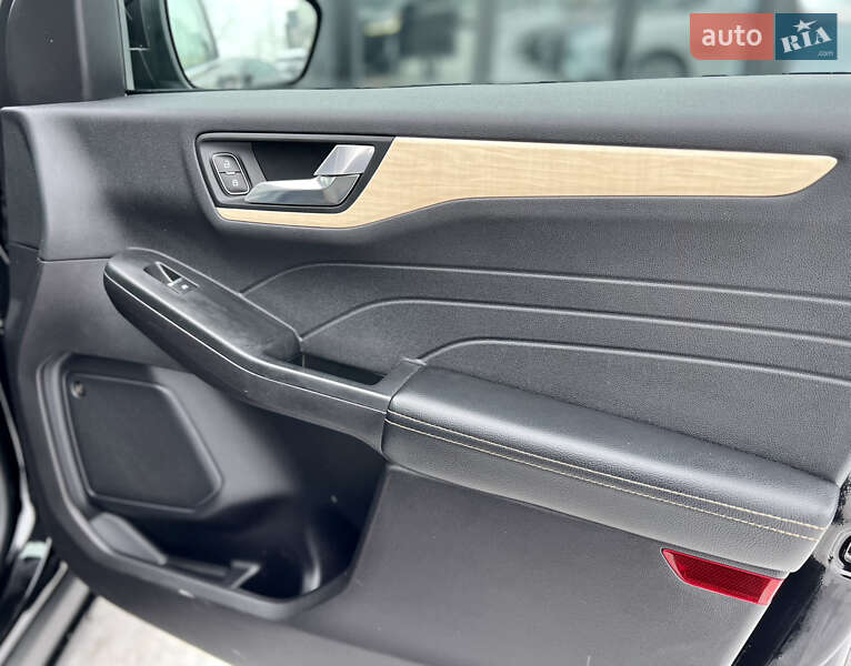 Позашляховик / Кросовер Ford Escape 2022 в Києві