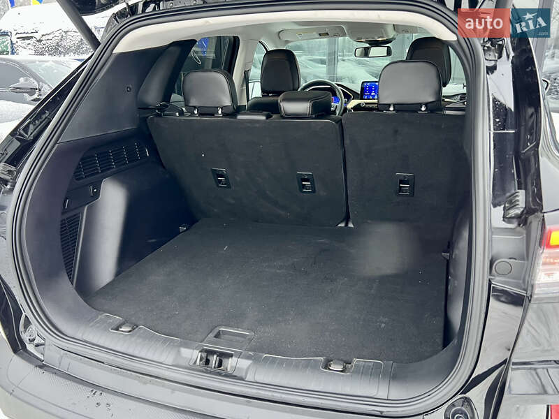 Позашляховик / Кросовер Ford Escape 2022 в Києві
