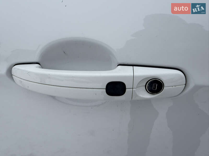 Внедорожник / Кроссовер Ford Escape 2019 в Дубно