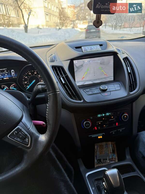 Позашляховик / Кросовер Ford Escape 2018 в Тернополі фото 11 Позашляховик / Кросовер Ford Escape 2018 в Тернополі