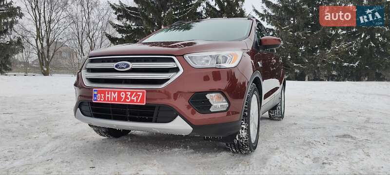 Позашляховик / Кросовер Ford Escape 2018 в Дубні фото 12 Позашляховик / Кросовер Ford Escape 2018 в Дубні