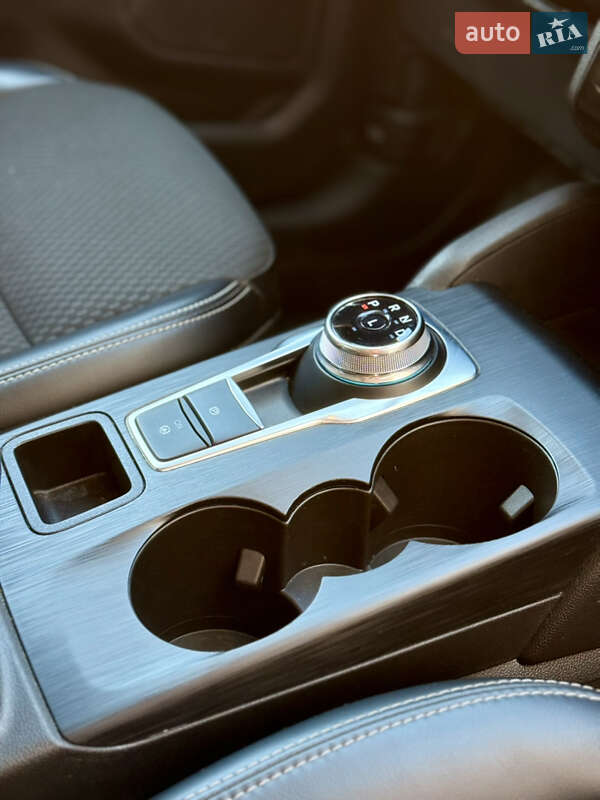 Позашляховик / Кросовер Ford Escape 2023 в Києві