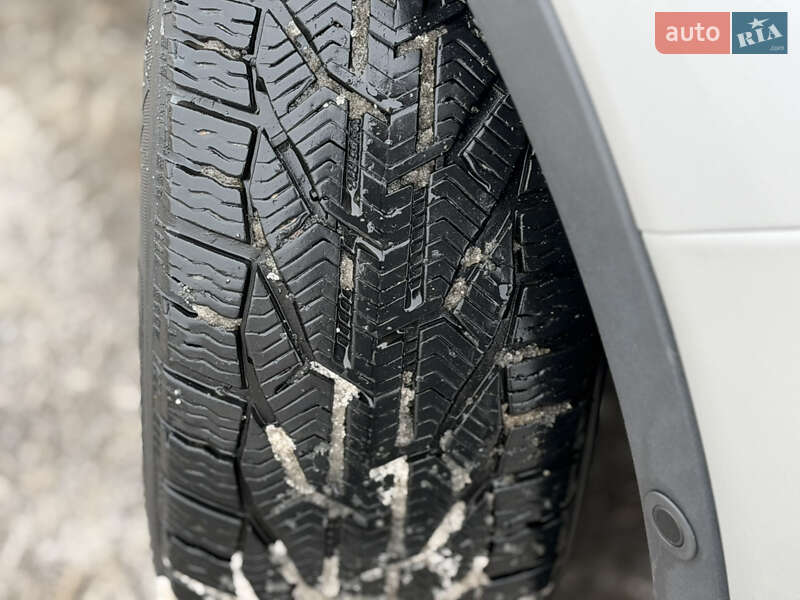 Позашляховик / Кросовер Ford Escape 2016 в Вінниці фото 8 Позашляховик / Кросовер Ford Escape 2016 в Вінниці