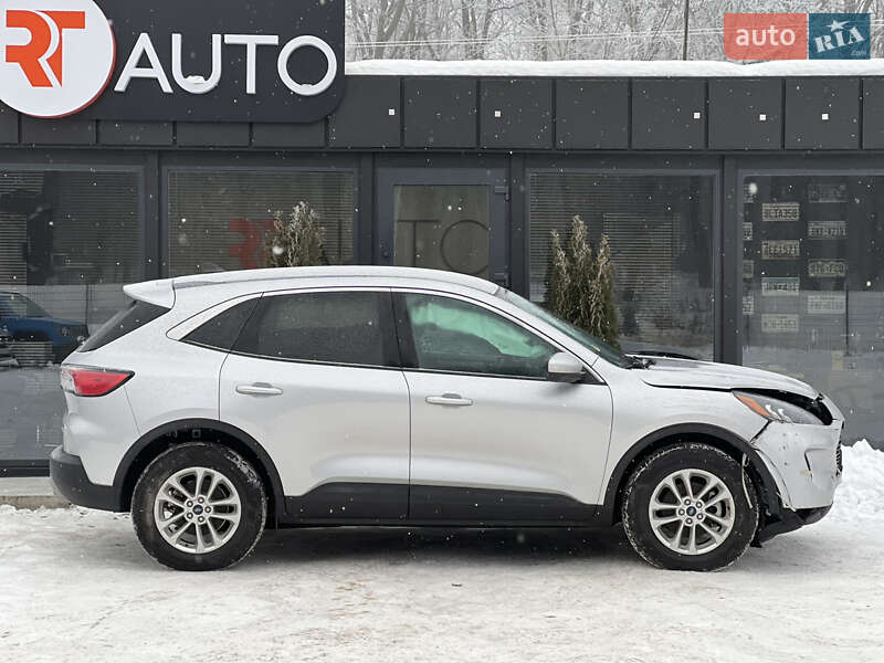 Внедорожник / Кроссовер Ford Escape 2020 в Львове фото 4 Внедорожник / Кроссовер Ford Escape 2020 в Львове