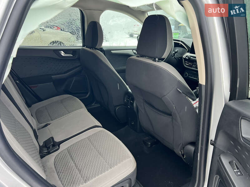 Внедорожник / Кроссовер Ford Escape 2020 в Львове фото 20 Внедорожник / Кроссовер Ford Escape 2020 в Львове