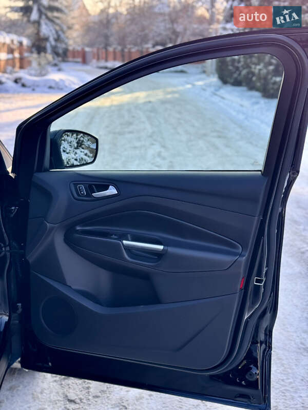 Внедорожник / Кроссовер Ford Escape 2018 в Киеве фото 24 Внедорожник / Кроссовер Ford Escape 2018 в Киеве