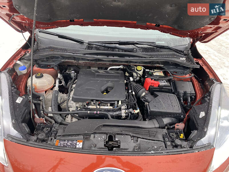 Внедорожник / Кроссовер Ford Escape 2019 в Киеве