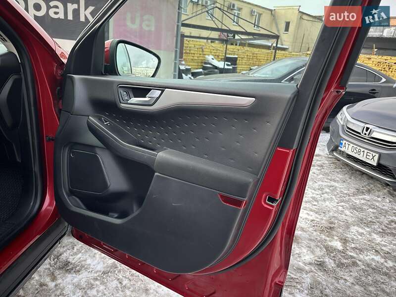 Внедорожник / Кроссовер Ford Escape 2020 в Запорожье