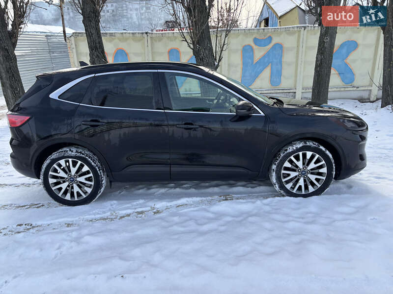 Внедорожник / Кроссовер Ford Escape 2020 в Киеве фото 28 Внедорожник / Кроссовер Ford Escape 2020 в Киеве