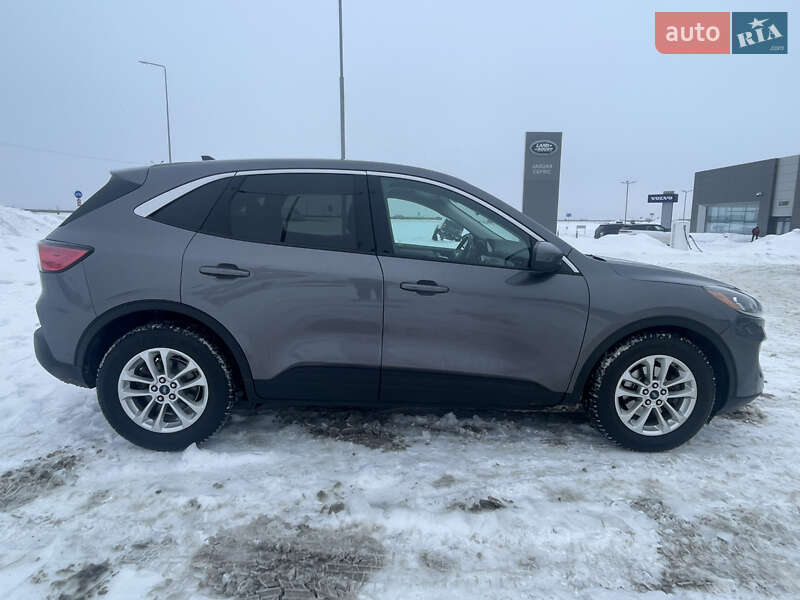 Внедорожник / Кроссовер Ford Escape 2021 в Львове