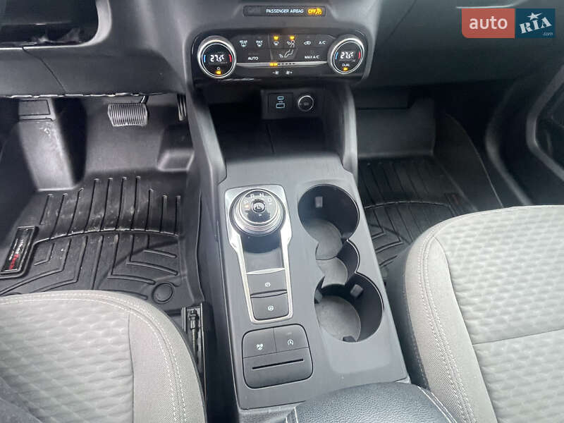 Внедорожник / Кроссовер Ford Escape 2021 в Львове