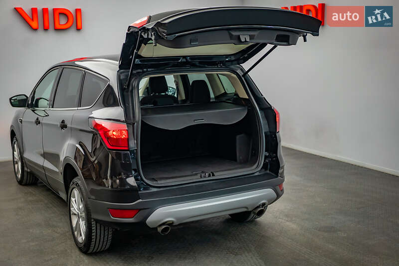 Позашляховик / Кросовер Ford Escape 2018 в Києві фото 7 Позашляховик / Кросовер Ford Escape 2018 в Києві