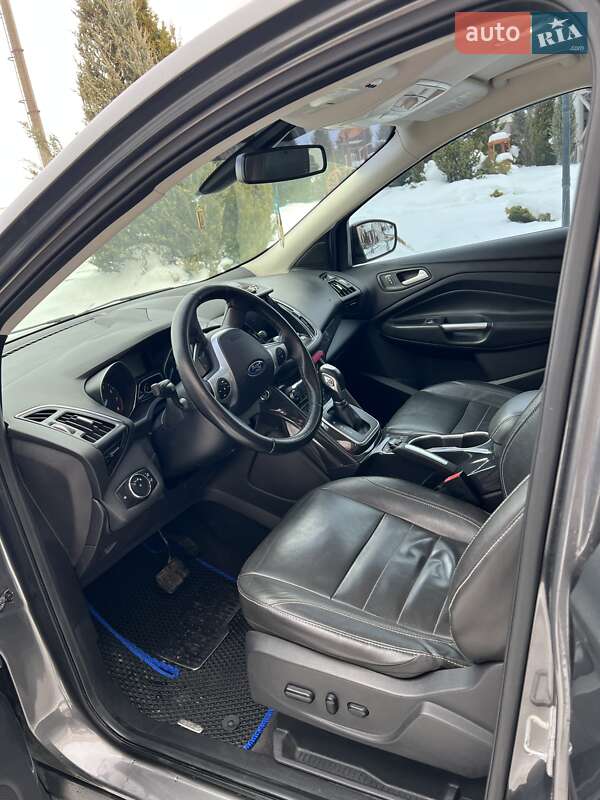 Позашляховик / Кросовер Ford Escape 2013 в Стрию