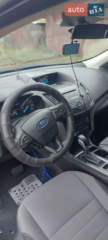 Позашляховик / Кросовер Ford Escape 2017 в Шостці фото 4 Позашляховик / Кросовер Ford Escape 2017 в Шостці