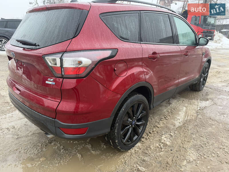 Позашляховик / Кросовер Ford Escape 2018 в Львові фото 6 Позашляховик / Кросовер Ford Escape 2018 в Львові